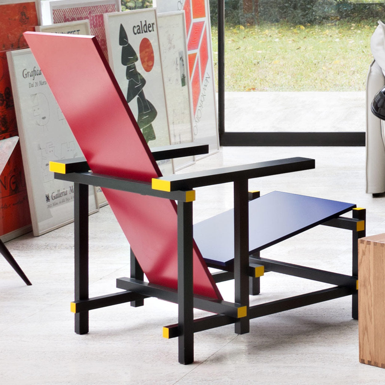 Gerrit rietveld red and blue online chair